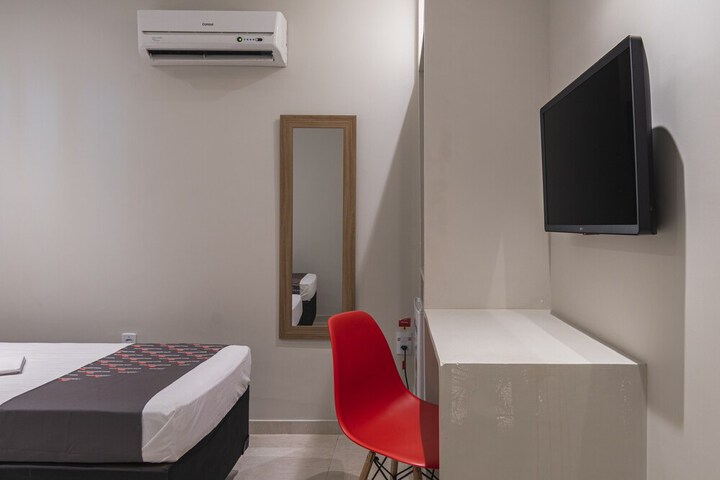 Room 35 of 73
