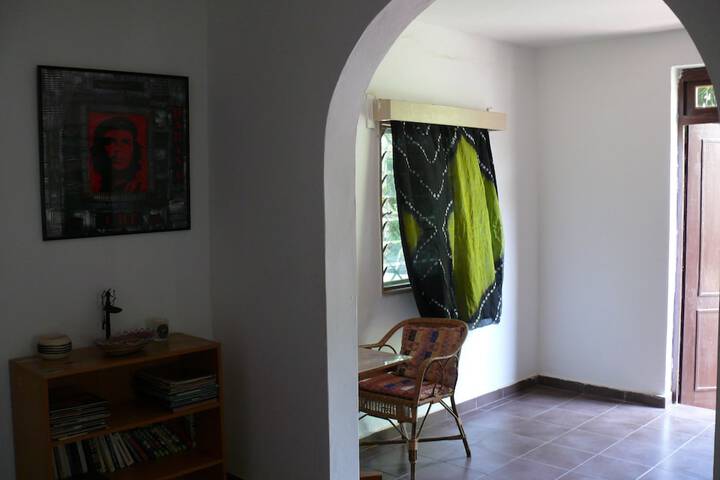 Room 6 of 19