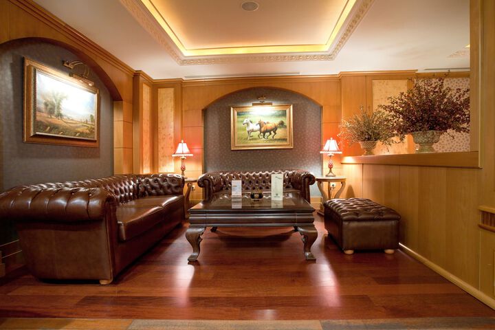 Lobby Entry