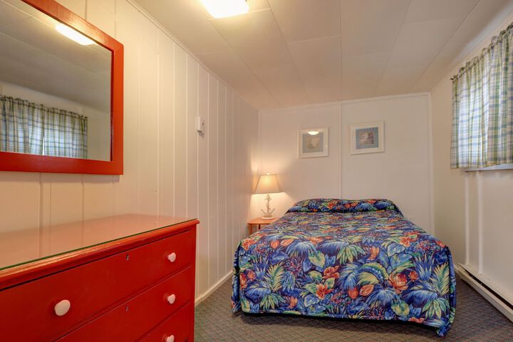 Room 22 of 87