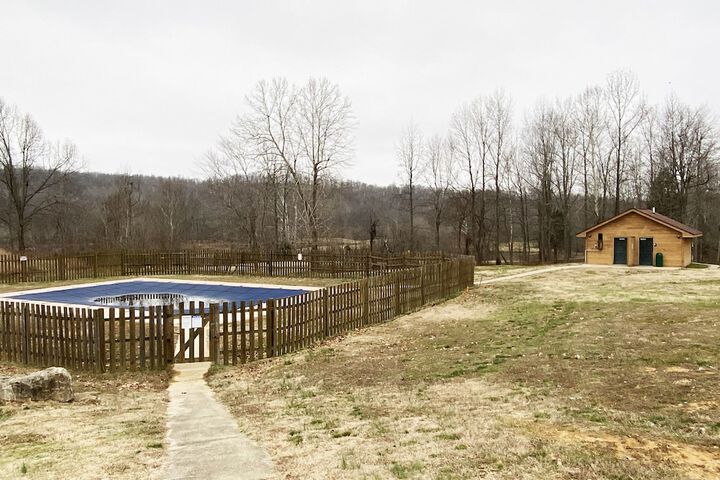 Pool 49 of 85