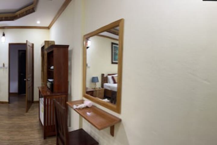 Room 17 of 50