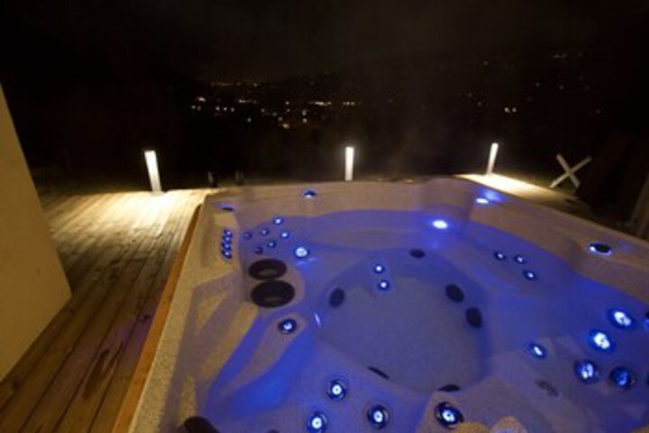 Spa 52 of 63
