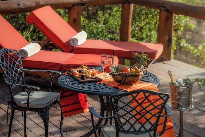 Sundeck 35 of 46