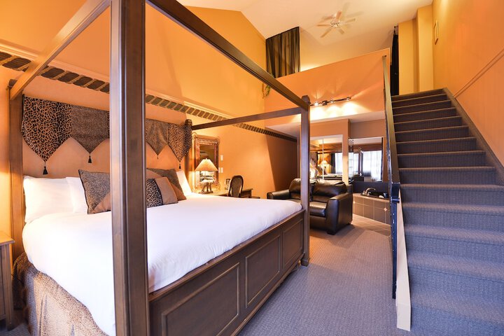 Room 4 of 42