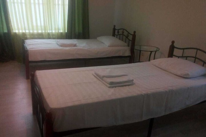 Room 3 of 9