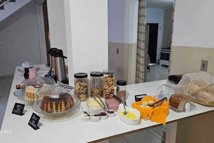 Breakfast/Coffee Service 8 of 9
