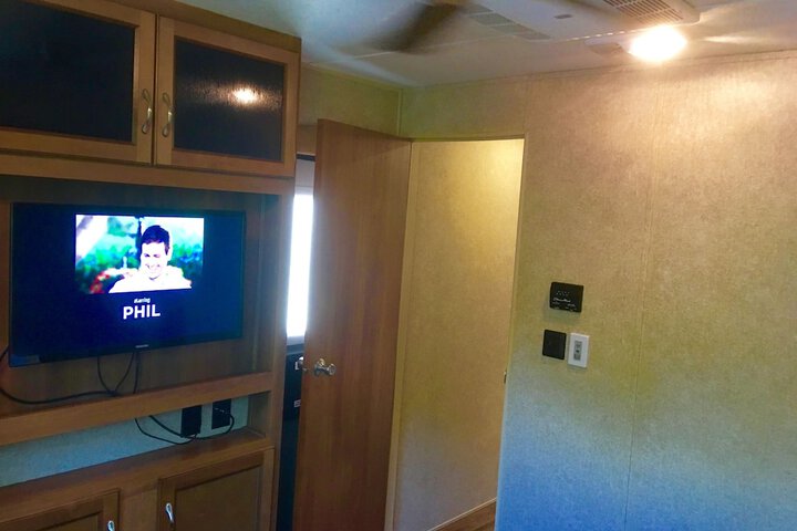 Room 63 of 115