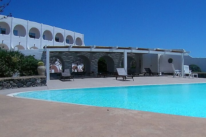 Pool Hotel