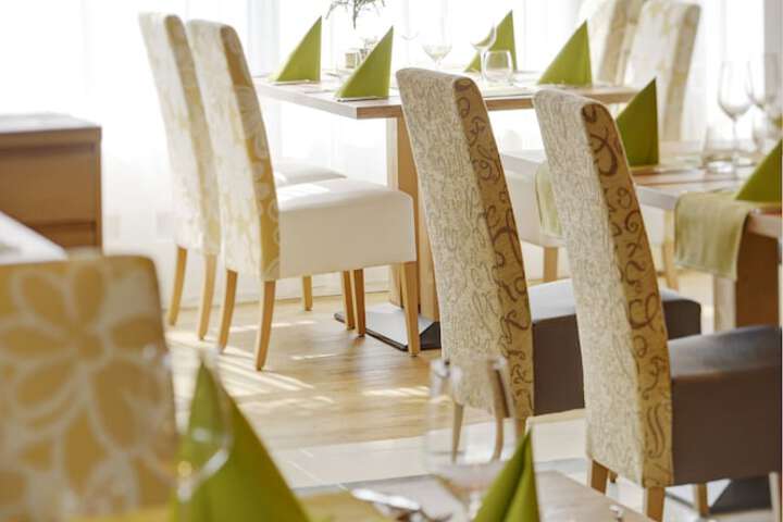 Dining Photos