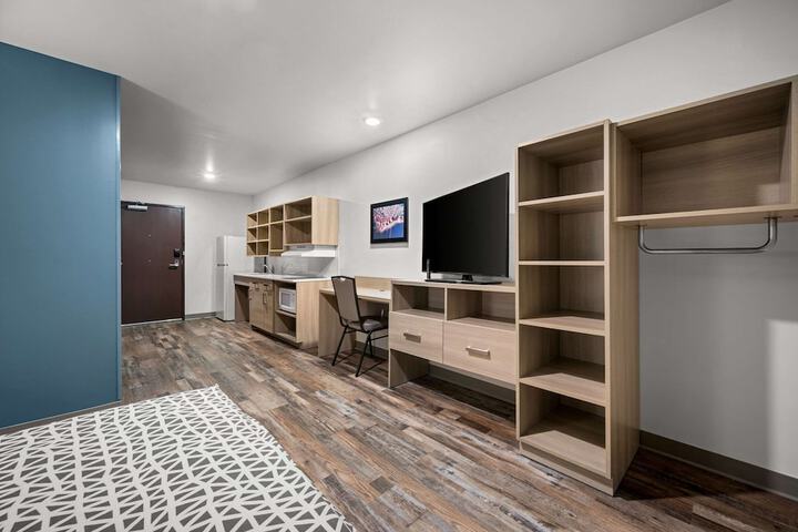 Room 22 of 50