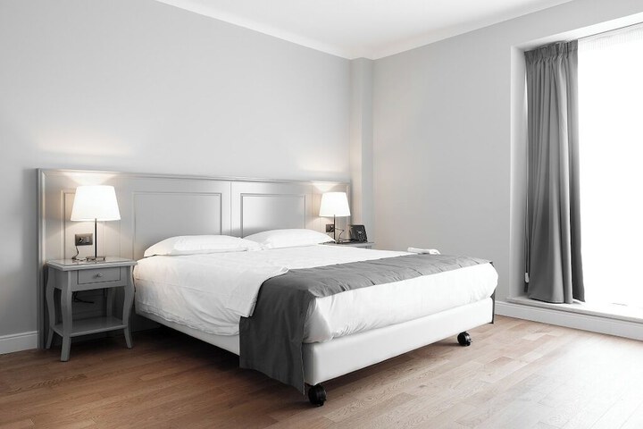 Room 16 of 58