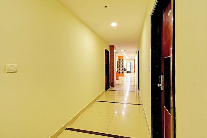 Hotel Interior 3 of 28