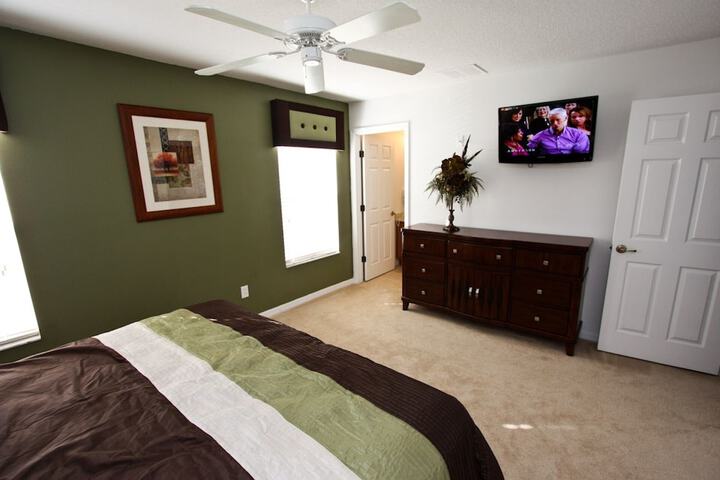 Room 20 of 190