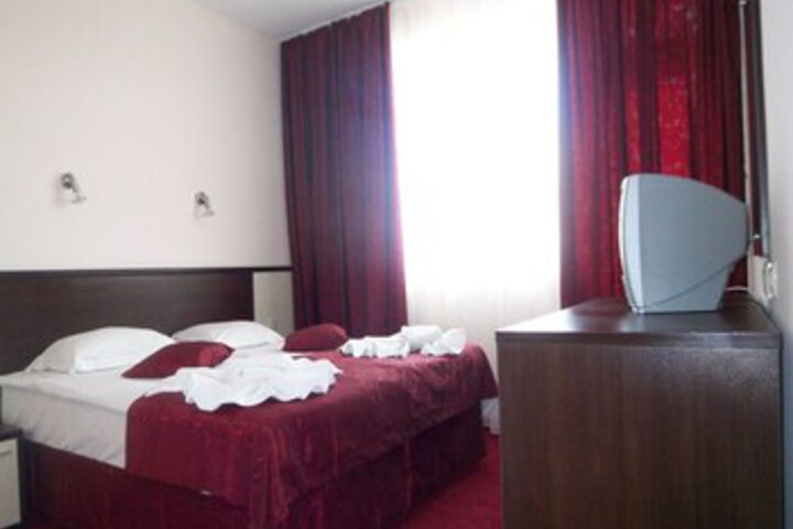 Room 21 of 26