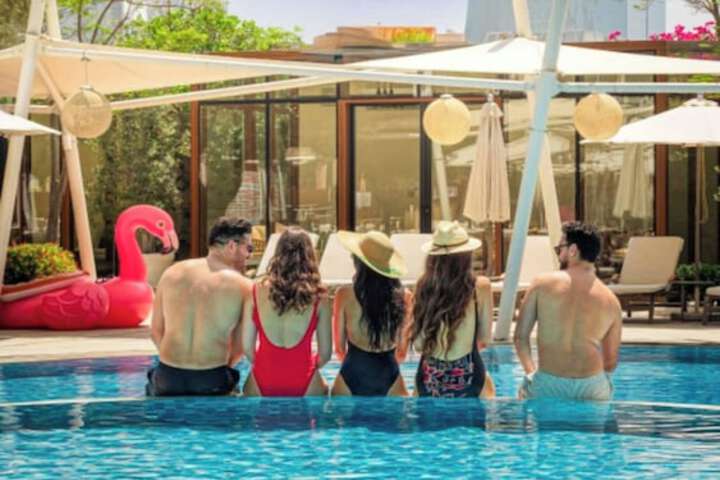Pool 78 of 142