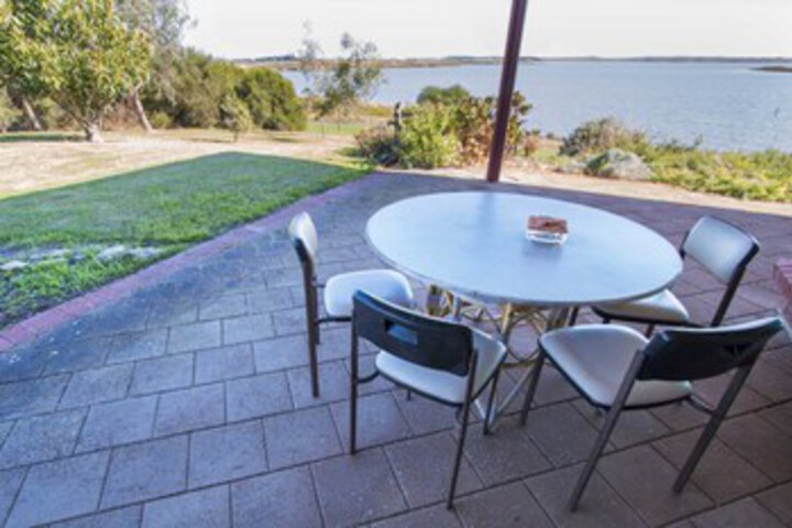 Terrace/Patio 13 of 15