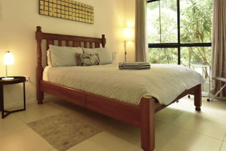 Room 4 of 57
