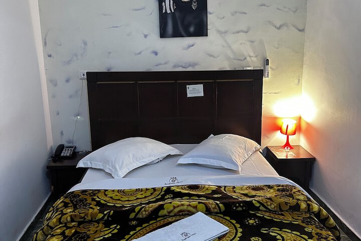 Room 120 of 307
