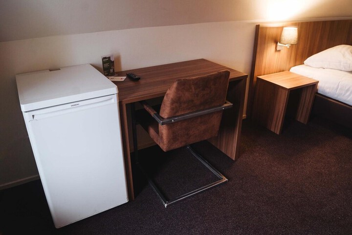 Room 19 of 45