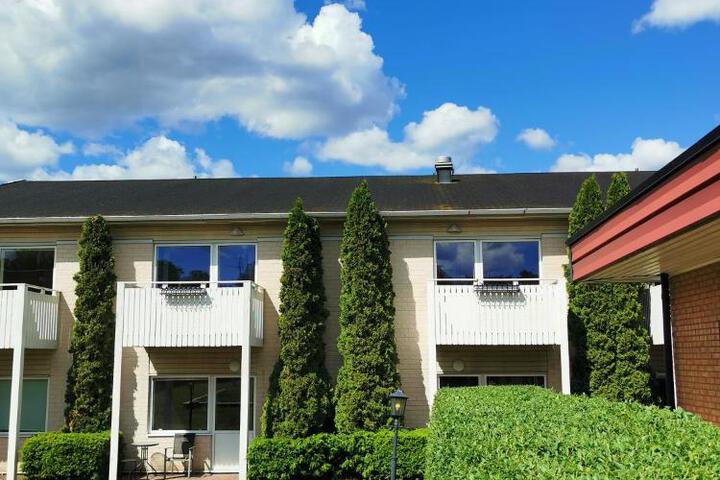 Green Door Hotel in Soderakra