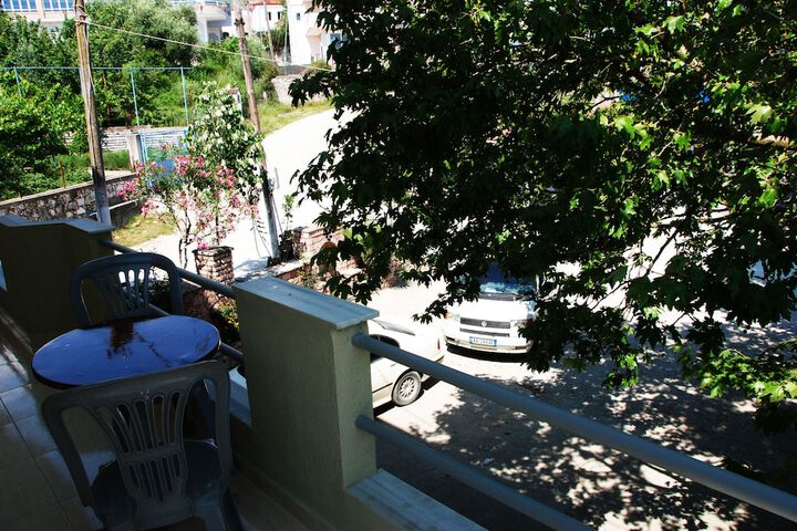 Terrace/Patio 37 of 38