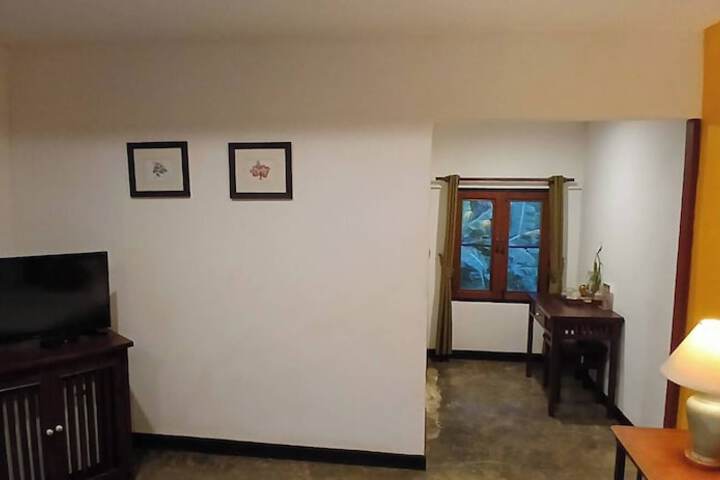 Room 10 of 71