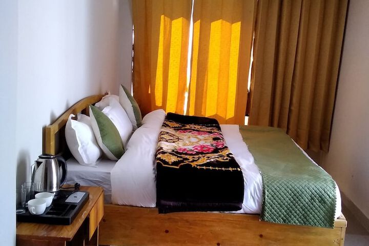 Room 2 of 21