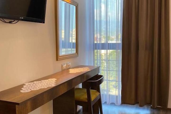 Room 45 of 114