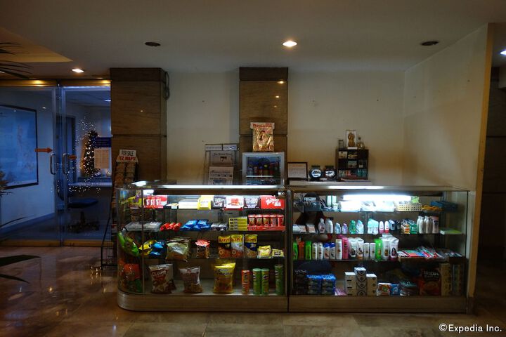 Gift Shop 30 of 45