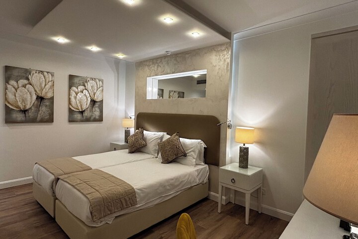 Room 16 of 58