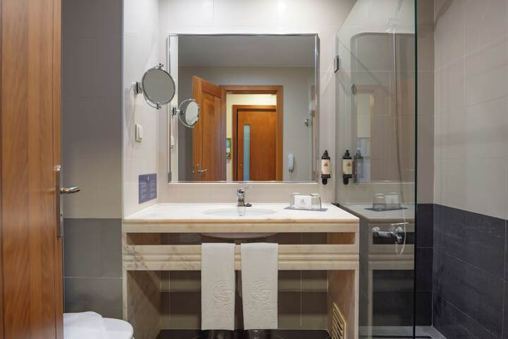 Bath Photo