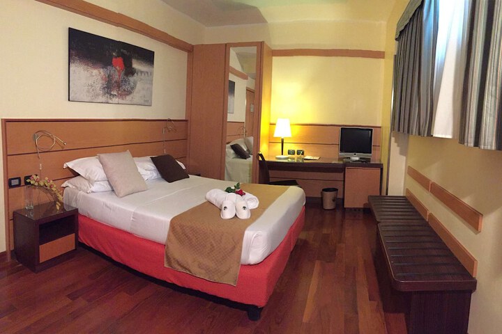 Room 30 of 67