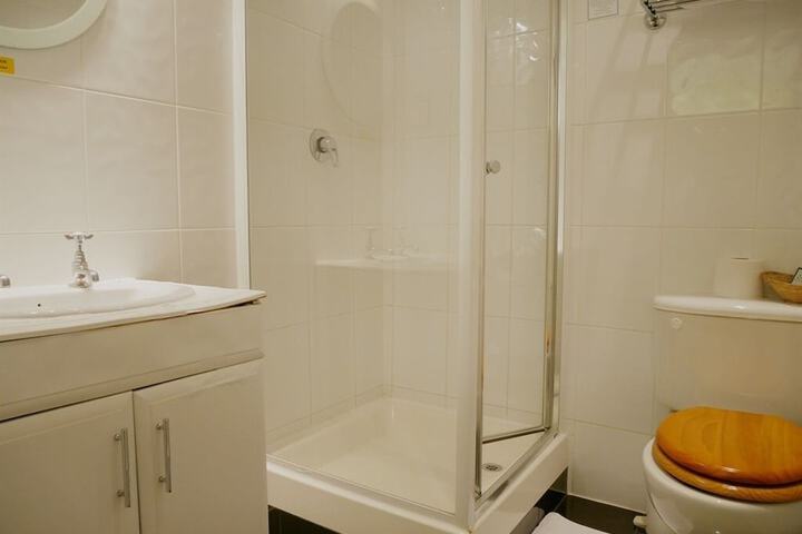 Bath Photo