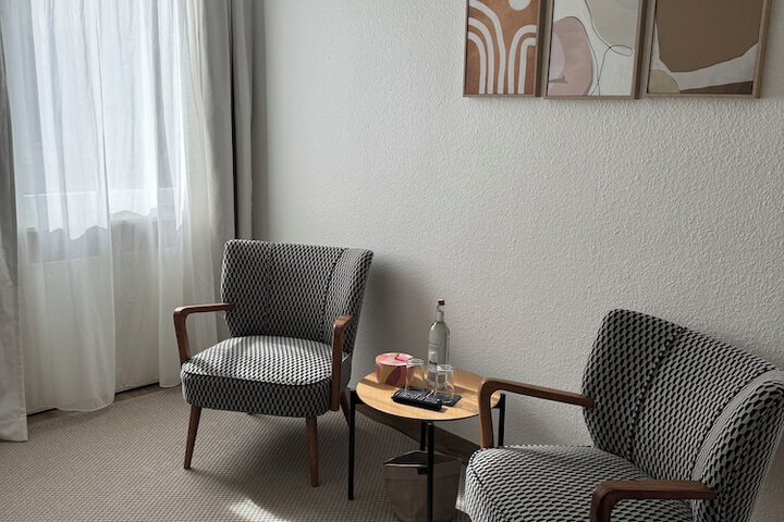 Room 56 of 128