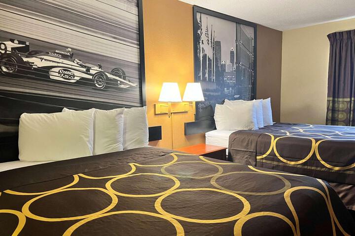 2 Double Beds (2 of 4)