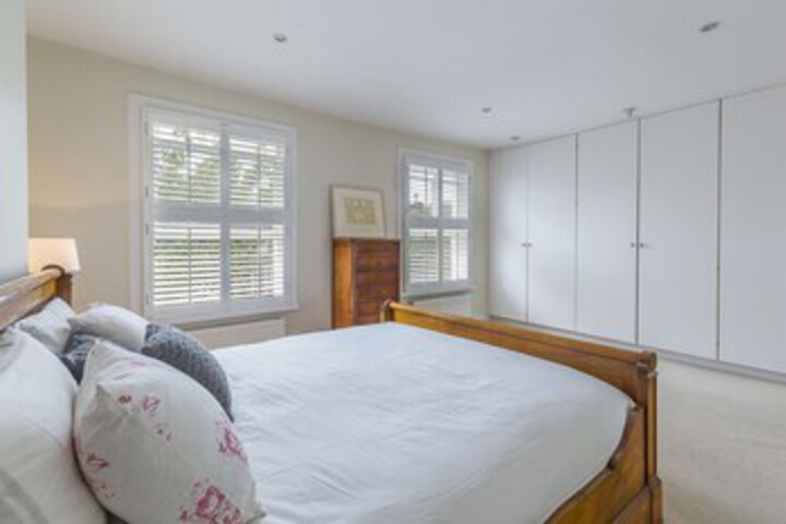 Room 16 of 21