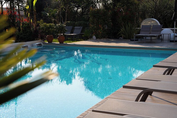 Pool 71 of 131
