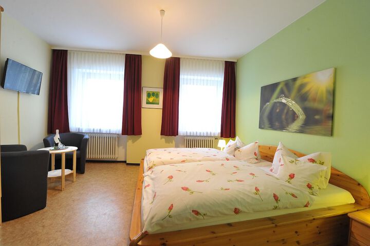 Room 3 of 30