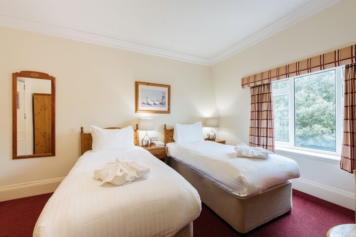 Room 20 of 111