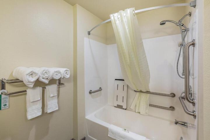 Double Accessible King Size Bed