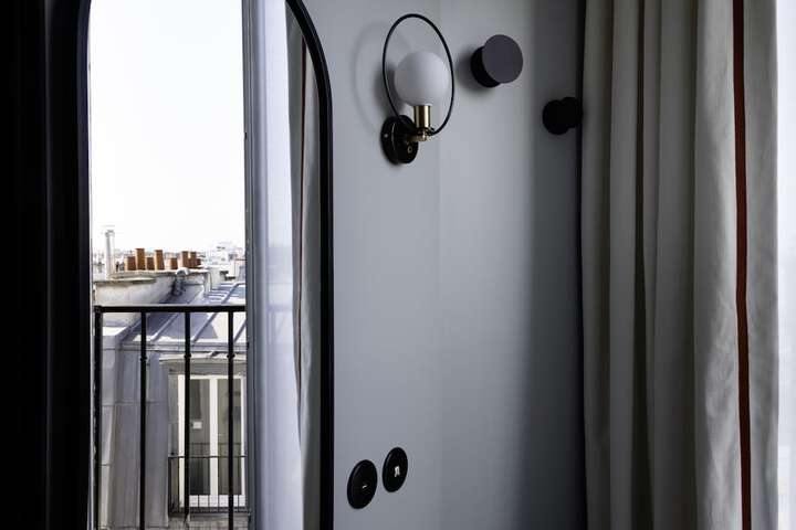 Room 22 of 108