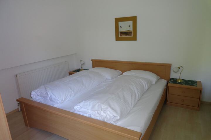 Room 8 of 61