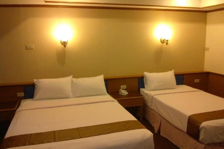 Room 21 of 46