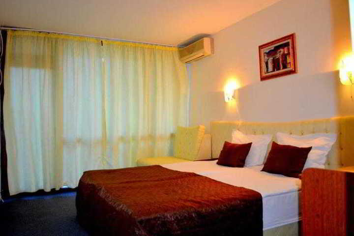 SUNSHINE PEARL HOTEL
