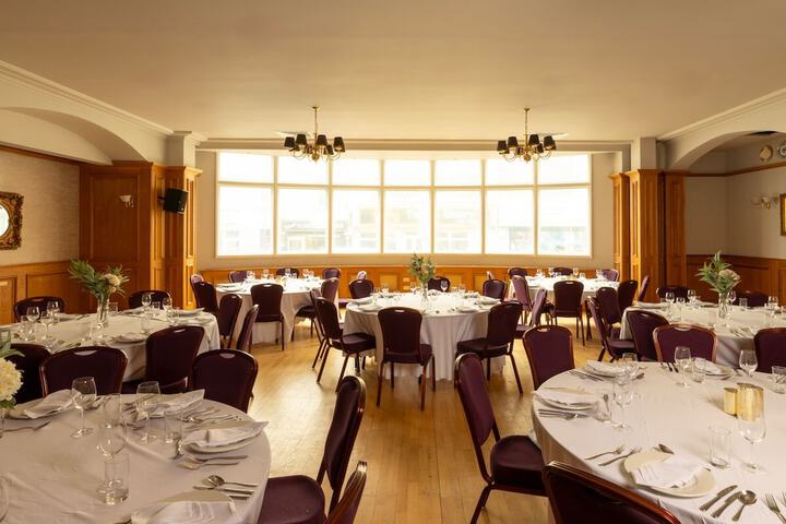 Ballroom/Hall 45 of 54