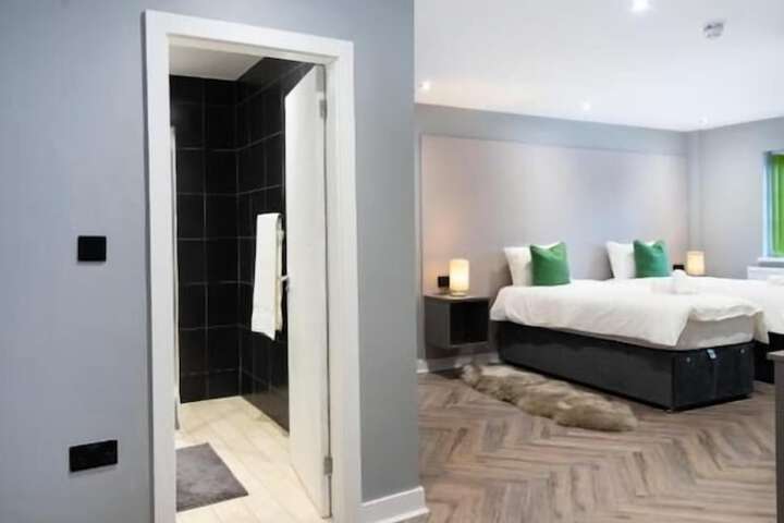 Room 2 of 24