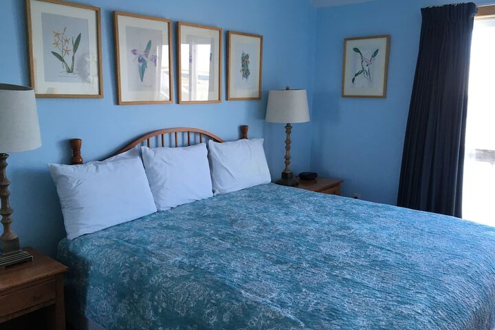 Room 11 of 55