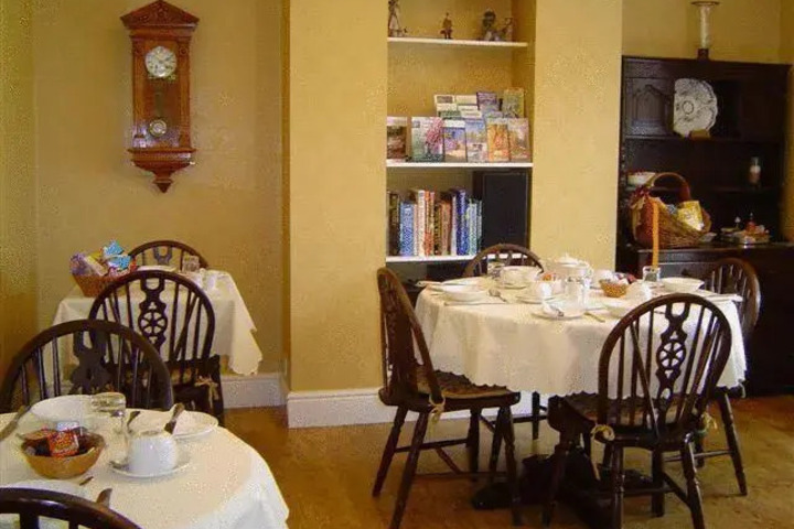 DILMORE HOUSE BED BREAKFAST WORCESTER EN
