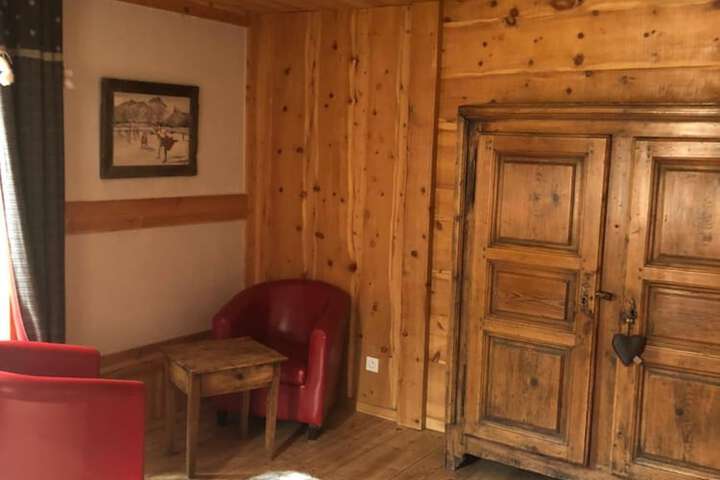 Room 21 of 57